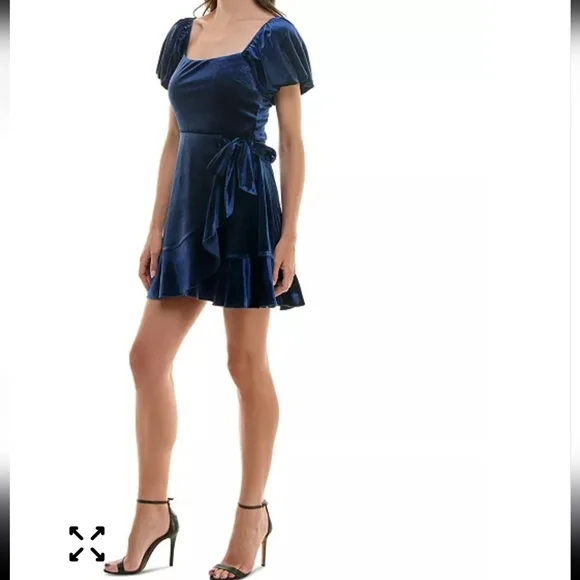 Trixxi Juniors' Puff-Sleeve Faux-Wrap Velvet Dress Sz L Women Blue Holiday - Picture 3 of 15